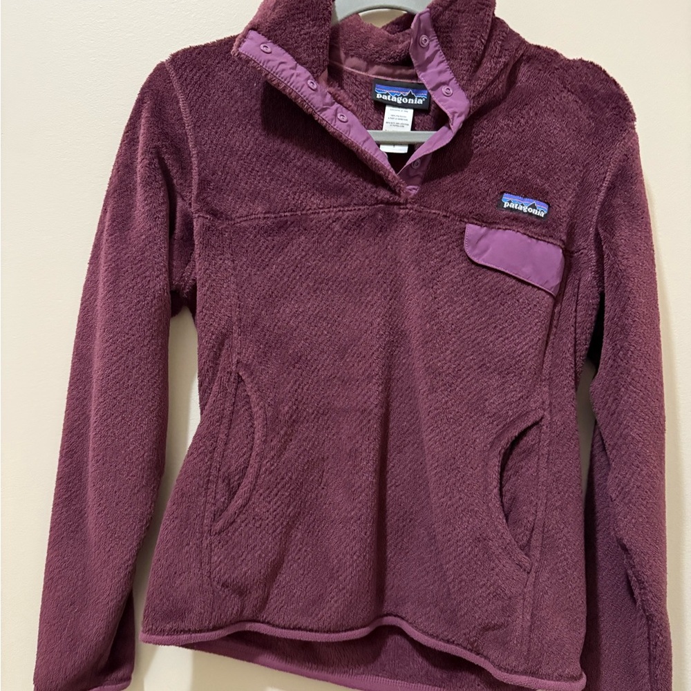 Patagonia Women's Jacket in Burgundy